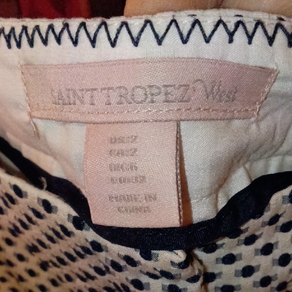 Saint Tropez West White Shorts with Black/Gray Polka Dot Scalloped Hem - Picture 2 of 6
